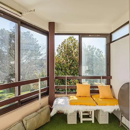 Apartament A : Proche Commerces, Plages, Et Nature, Avec Parking Et Loggia - Fr-1-3-606 *